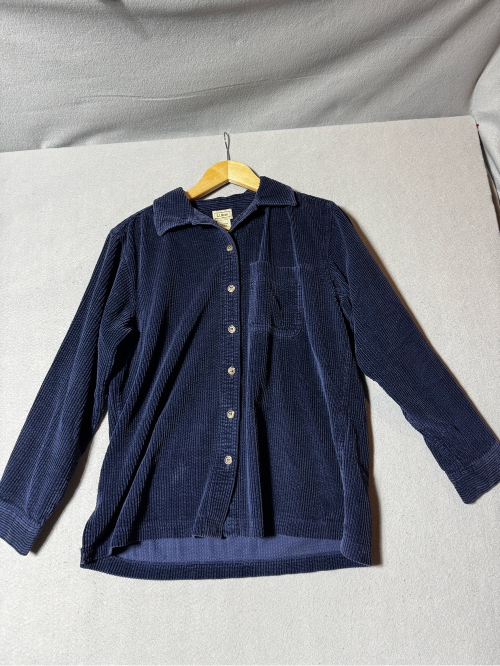 L.L. Bean Navy Corduroy Button-Up Shirt Size Small